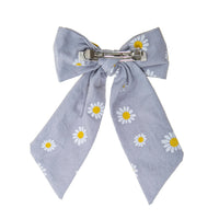 Daisy Long Bow Clip